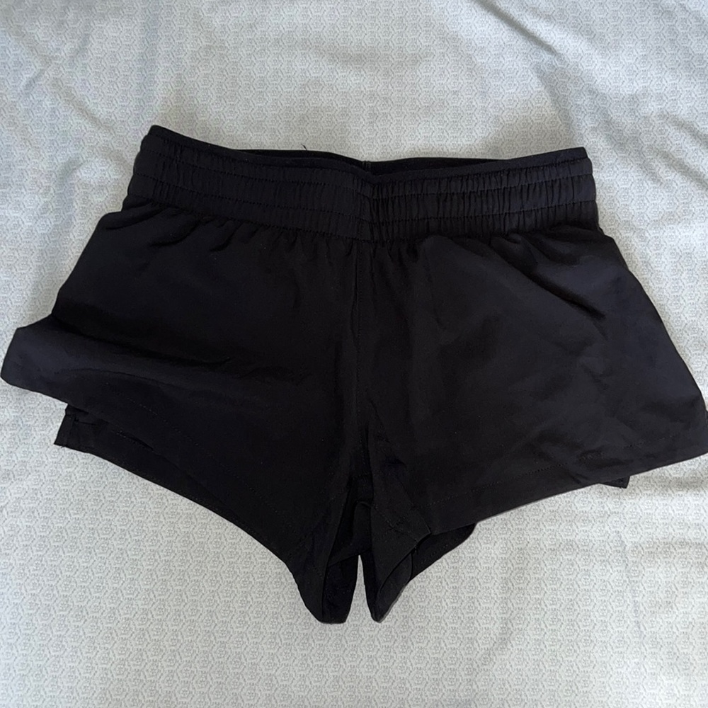 Fabletics Hali Run Shorts